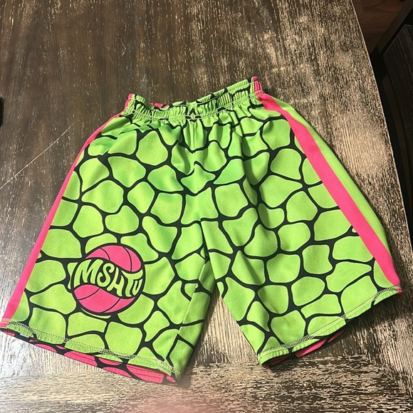 MSHTV Reversible Shorts - Picture 3 of 3